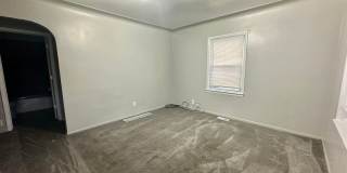 Charming 3-Bedroom Bungalow in Warren $1200 a month Gallery 3