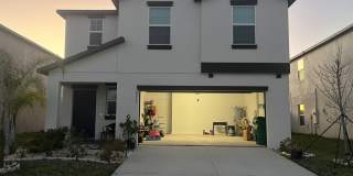 Charming 4BR House in Zephyrhills Gallery 1