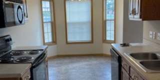 Willard Duplex! 2 Bed, 2 Bath, 2 Car Garage Gallery 9
