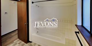 Enjoy this charming condo near Randall Park and Yakima Valley College, with water, sewer, and garbage included! Gallery 17