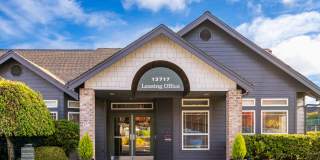 Cade Gallery 4