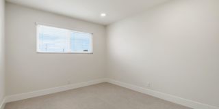 Flexible 5-Bedroom Home with BRAND NEW Designer Upgrades Gallery 19