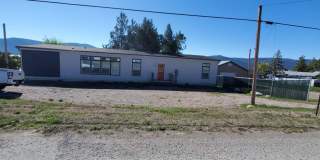 Haakenson - Fully Furnished Lake House with Dock Only available Oct 15th, 2026 until May 15th, 2027 Gallery 1