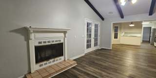 211 Plantation Road Gallery 62