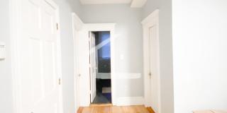 Large 4 bed in Allston Gallery 12