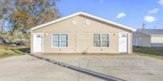 109-2 S Stanford St Gallery 1