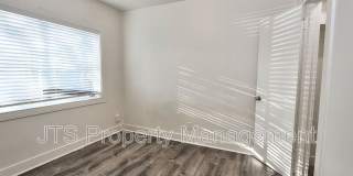 4702 65th Street Gallery 43