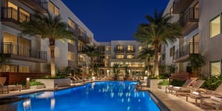 AVE Tampa Riverwalk Gallery 10