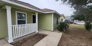 Charming 3bd, 2 ba Home for Rent in Arroya Vista Subdivision Charming 3bd, 2 ba Home for Rent in Arroya Vista Subdivision Gallery 3