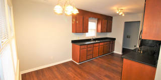 Move-In Ready Ranch Minutes from Plaza Midwood, NoDa & Uptown Gallery 9