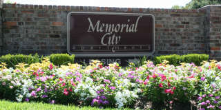 Memorial City Apartments Gallery 14