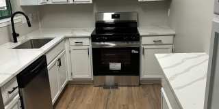 125 Westwood Dr Gallery 6