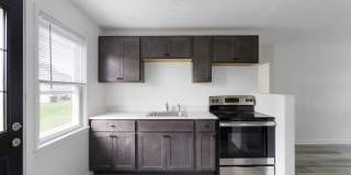 Available in June! 4-Bedroom Townhouse in Scenic Hills Homes - Midland, PA Gallery 1