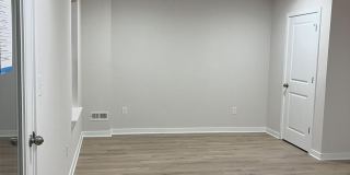 114 CONTINENTAL Way Gallery 5