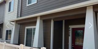 Townhome close to Powers Corridor Gallery 1