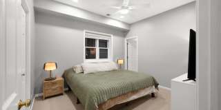 1414 W Byron Street Gallery 10