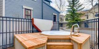 Move in special! Walk to Main Street and the Slopes! Amenities Abound! MOST UTILITIES Included! Garage! Move in special! Walk to Main Street and the Slopes! Amenities Abound! MOST UTILITIES Included! Garage! Gallery 24
