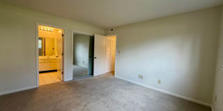 First Floor 2 bedroom condo Gallery 8