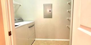 Condo in Auburn Gallery 9