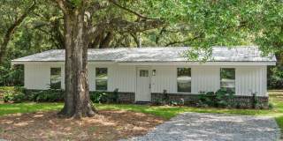 2310 McPhillips Drive Gallery 1