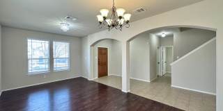 1/2 Off 1st Months Rent!  Viewable Now!  Price Drop! Gallery 9