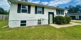 2416 Towne House Dr NE Gallery 1