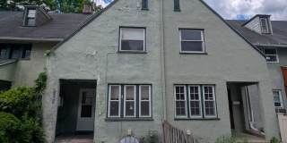 Cozy 2 Bedroom 1/2 Double Gallery 1