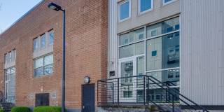 Cool and modern urban loft in Uptown Charlotte! Gallery 1