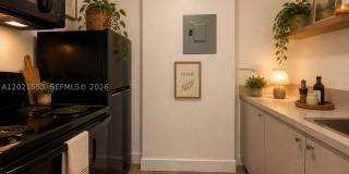 143 SW 9th St Gallery 11