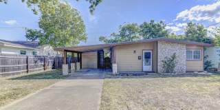 Well-Maintained 3 Bed Home with Spacious Backyard Gallery 1