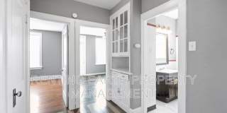 3868 Meramec St. Gallery 25
