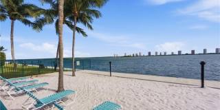 1155 Lake Shore Drive Gallery 59