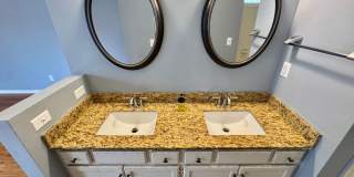 One-Level Living with Garage on a Cul-de-Sac in Nashville! Gallery 13