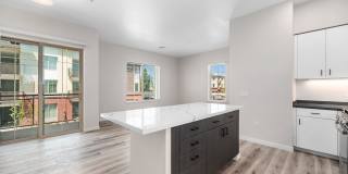 Sierra Gateway Gallery 60