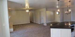5320 North Drexel Boulevard Gallery 7