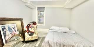 1930's Gem! Gallery 31