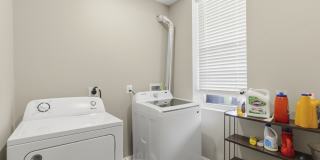 2007 Boone Street - 2 Gallery 11