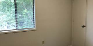 Nice 2 Story 3 Bedroomd 2 Bathrooms-Townhome Gallery 21