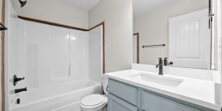 Pet Friendly Four Bedroom! Gallery 33