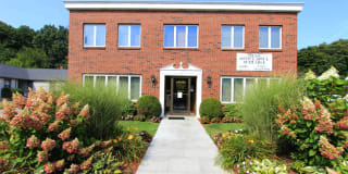 Dudley Street Gallery 2