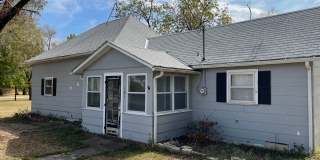 $850 - 2 bed 1 bath - Single Family Home Gallery 1