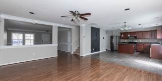 Amazing 4 BEDROOM HOME IN CLAYTON! Gallery 13