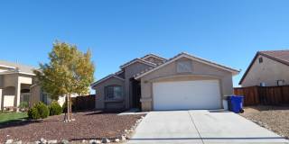 Adelanto Home-3 Bedrooms,2 Bathrooms, Laminate Floors, Indoor Laundry Room, Large Back Yard Gallery 1