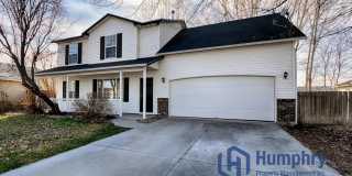 Like new four bedroom family home located in Sego Prairie Farms Subdivision Gallery 1
