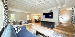 1369 Hepner Gallery 32