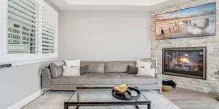 710 E Avenue Gallery 21