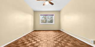 1615 MOUNT EAGLE Place Gallery 18