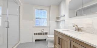 40 Walter Street unit: 1 Gallery 21