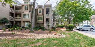2 Bedroom Condo in  Portside at Davidson Landing! Gallery 1