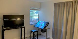 1333 E Hallandale Blvd Gallery 8